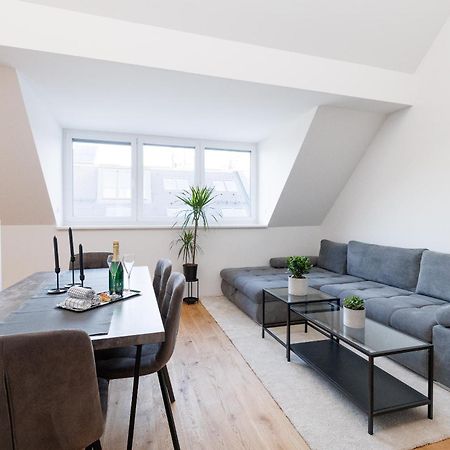 Symphony Apartments 41 - Modern Loft With Terrace And Grill In Central Location Vienne Extérieur photo