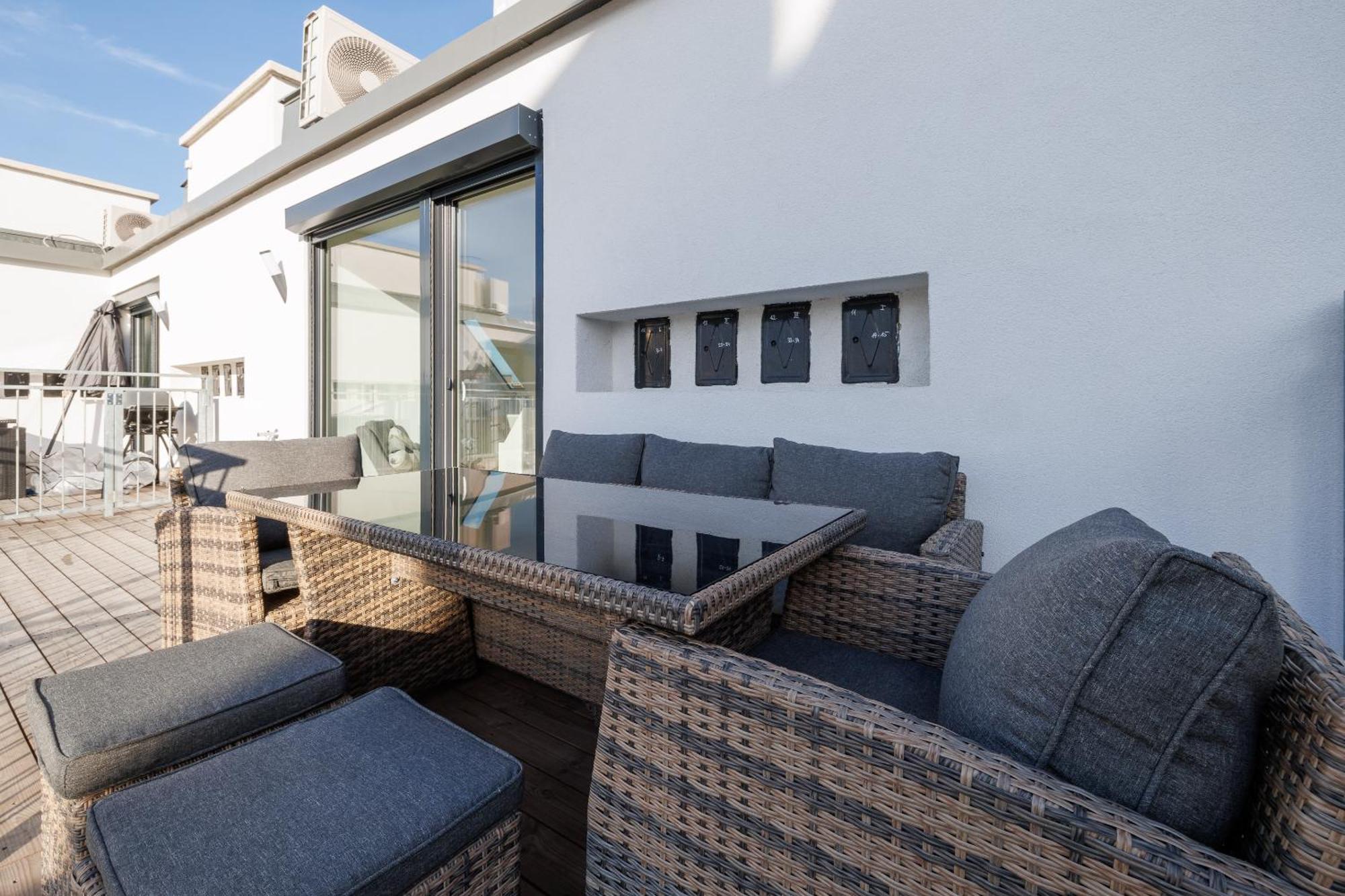 Symphony Apartments 41 - Modern Loft With Terrace And Grill In Central Location Vienne Extérieur photo