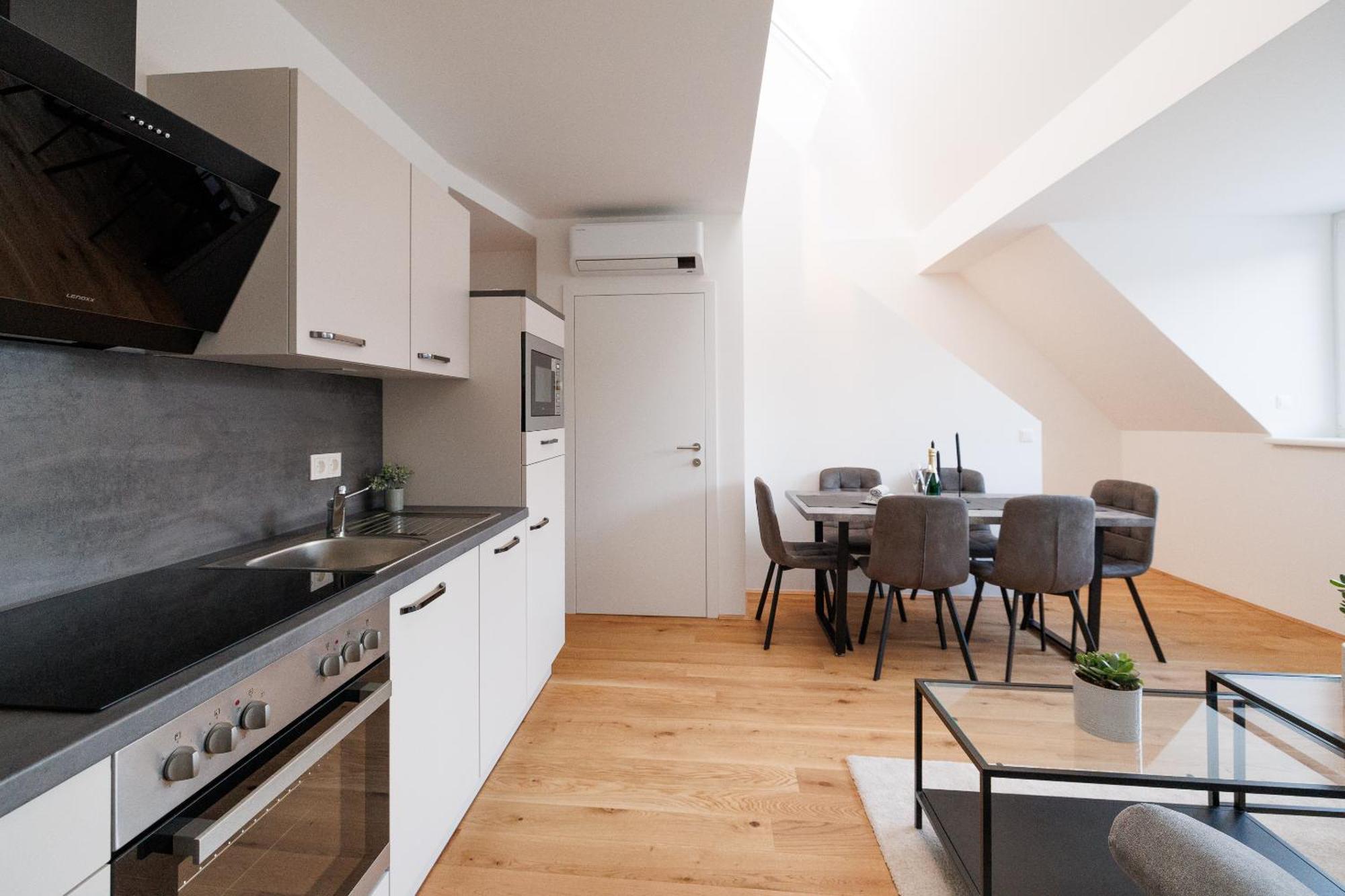 Symphony Apartments 41 - Modern Loft With Terrace And Grill In Central Location Vienne Extérieur photo